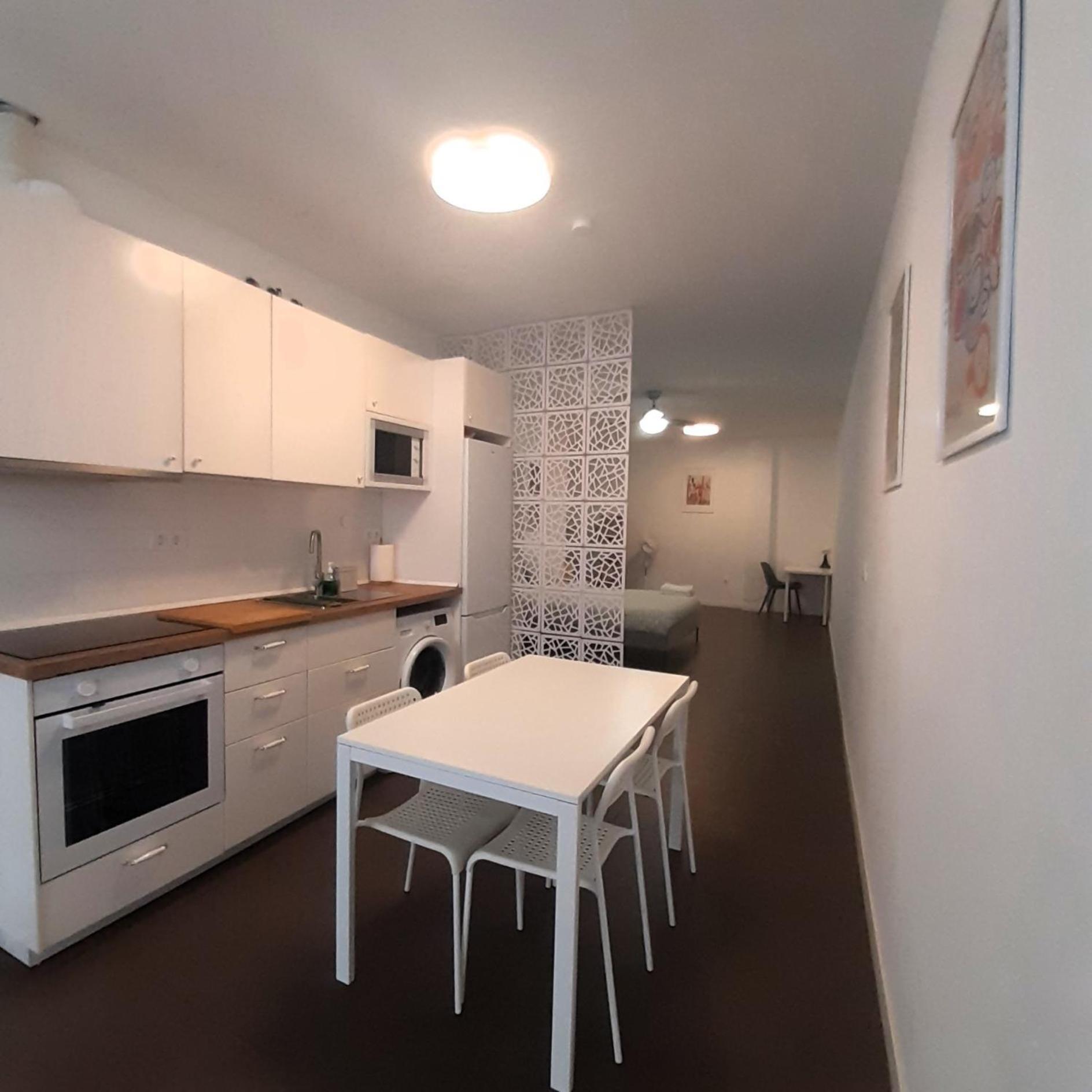 La Caramba Amplio Apartamento En La Playa Malaga Zewnętrze zdjęcie