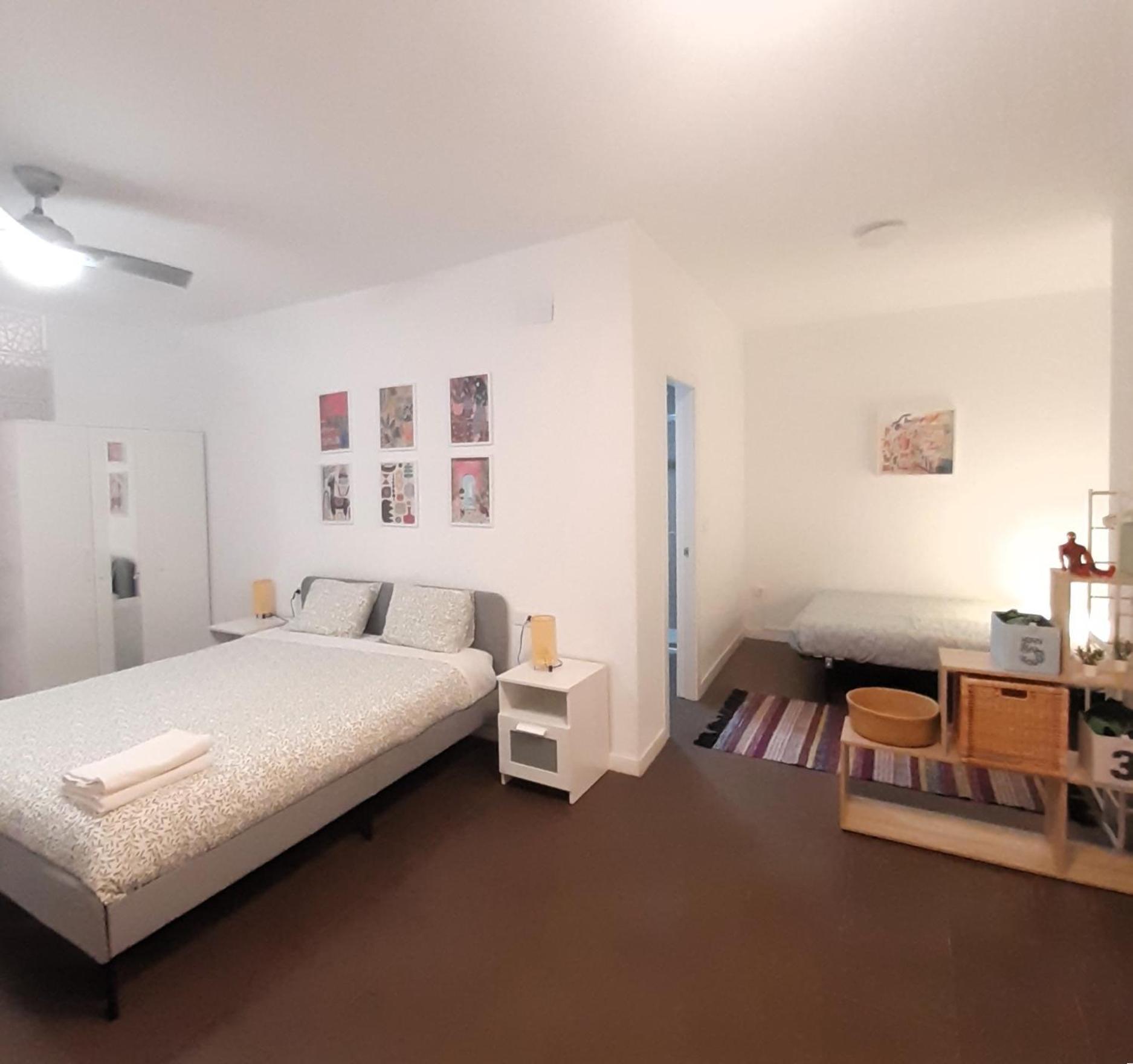 La Caramba Amplio Apartamento En La Playa Malaga Zewnętrze zdjęcie