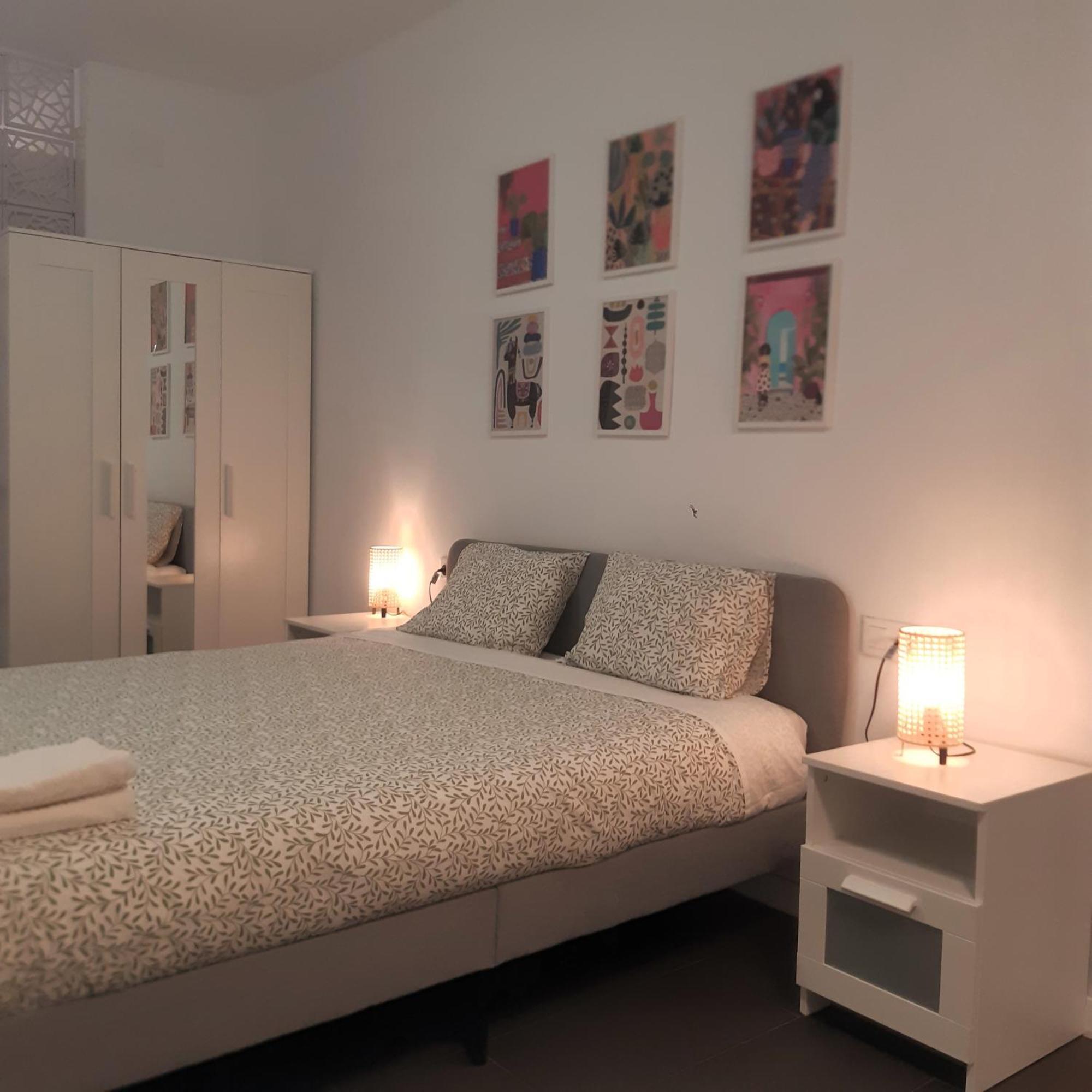 La Caramba Amplio Apartamento En La Playa Malaga Zewnętrze zdjęcie