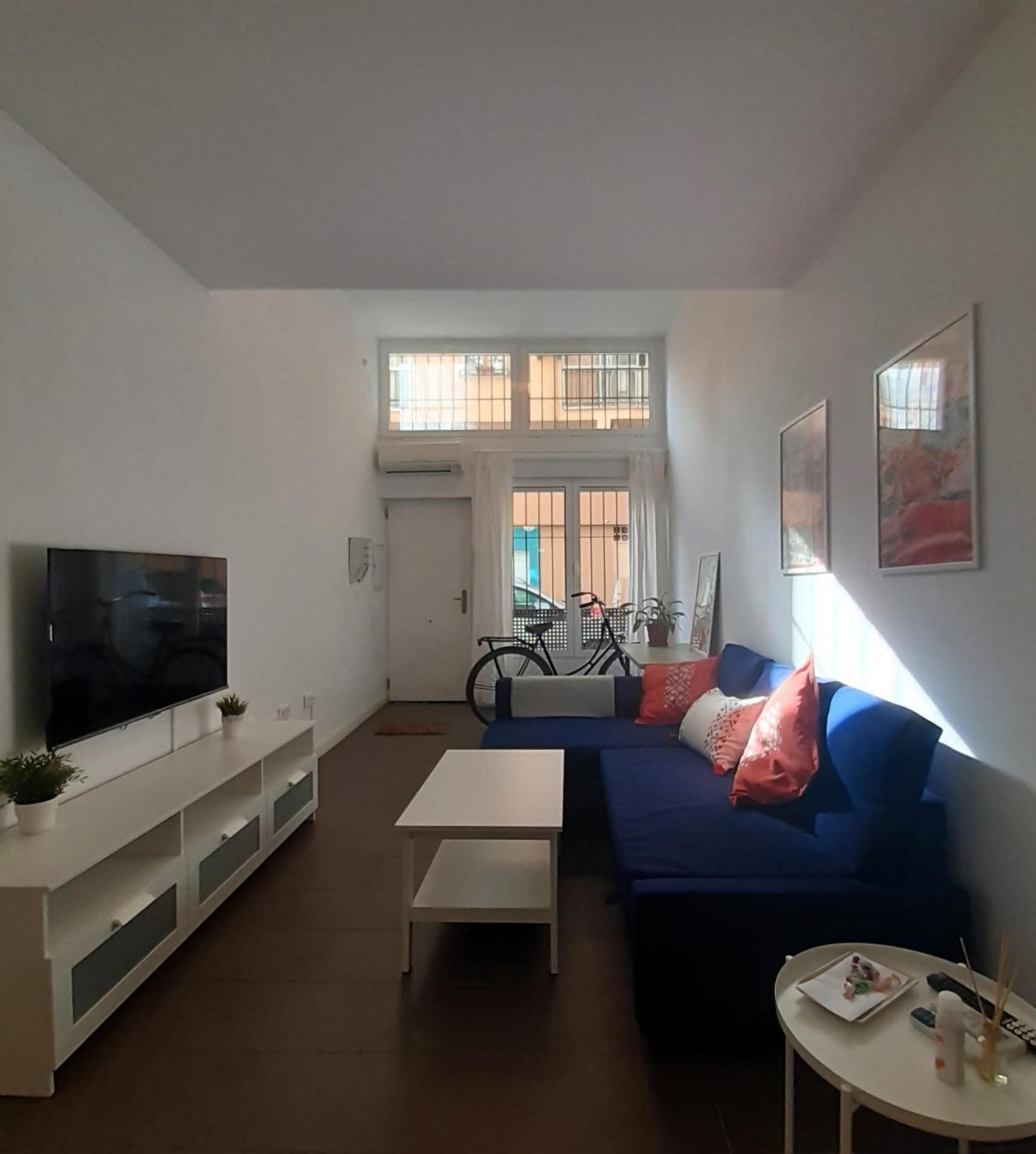 La Caramba Amplio Apartamento En La Playa Malaga Zewnętrze zdjęcie
