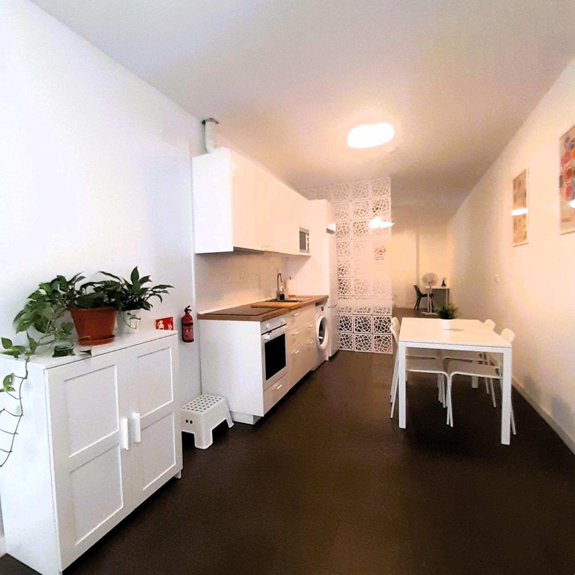 La Caramba Amplio Apartamento En La Playa Malaga Zewnętrze zdjęcie
